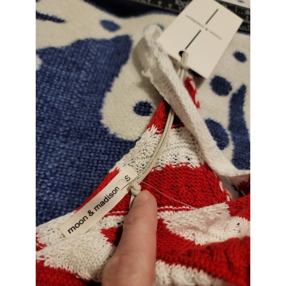 Moon And Madison Knitted Stars Stripes American Flag Tank Top NEW Size S READ - Picture 6 of 7